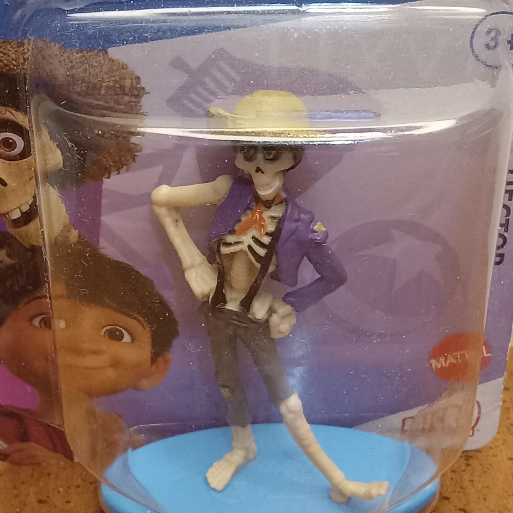 Hector Coco Disney Pixar Toy - Picture 2 of 4